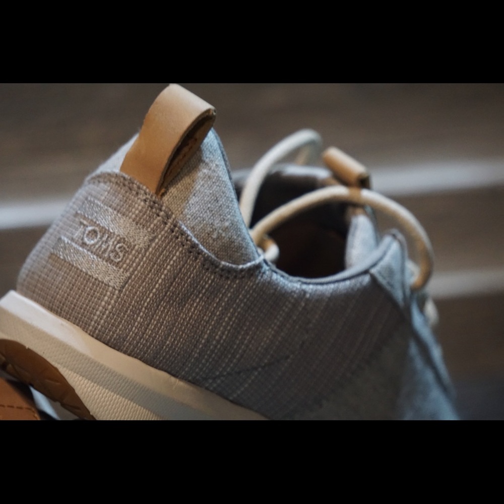 TOMS Women
